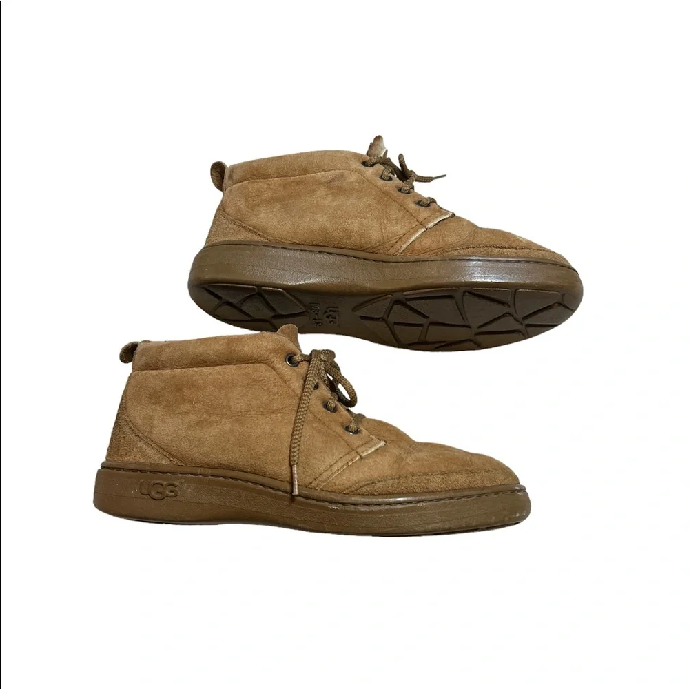 UGG Brown Suede Wool Inside Men Lace up Boots Size 9